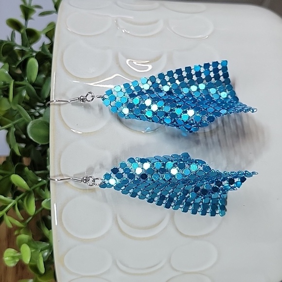 Aqua Chainmail Drop Earrings - Picture 3 of 6